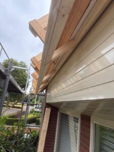 Afbouw plaatsen Rockpanel platen (boeidelen)