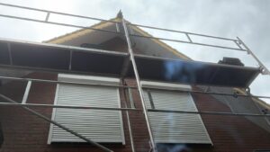 Afbouw plaatsen Rockpanel platen (boeidelen)